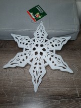(1) Christmas House White Glittery star Ornament Decoration - $11.83