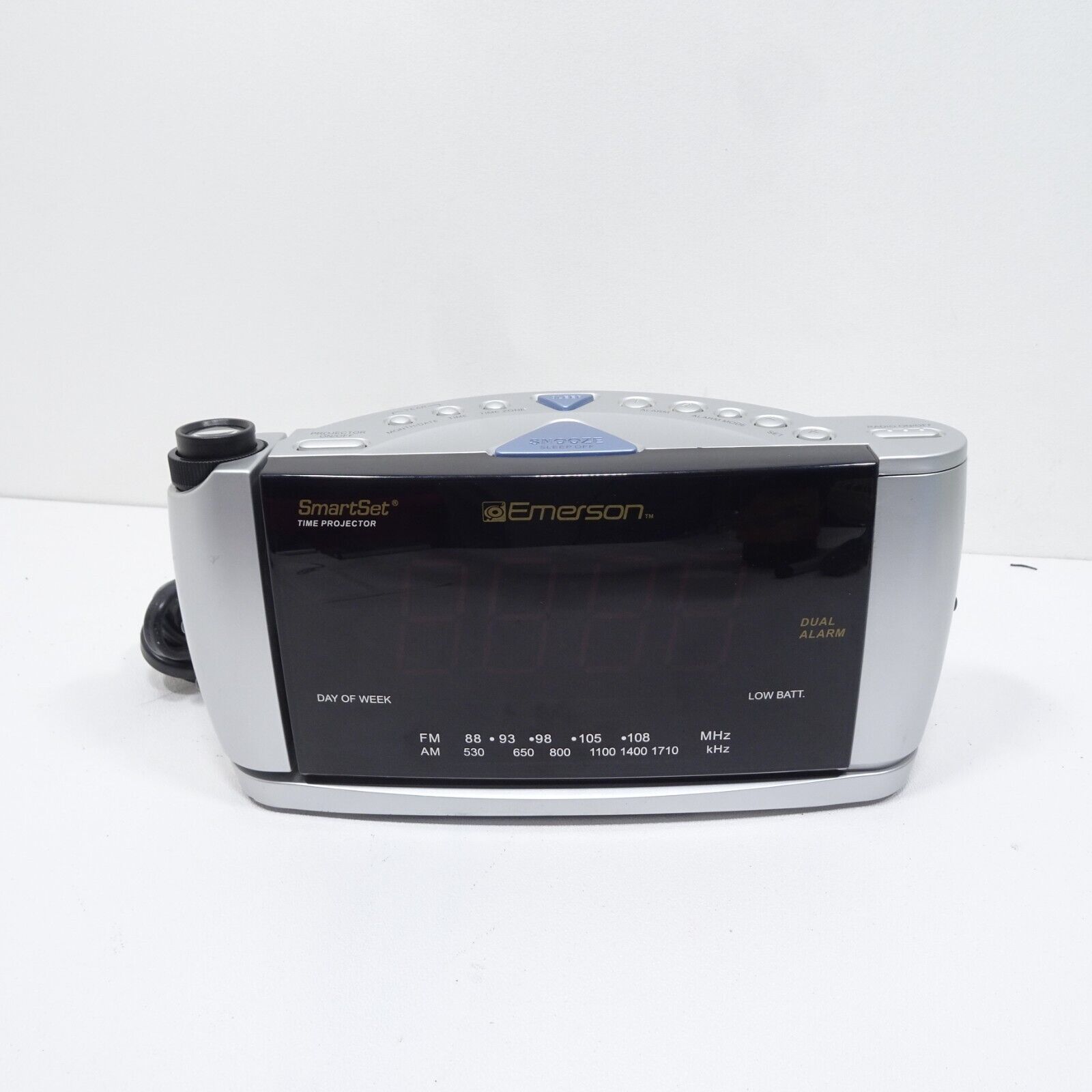 Emerson Research Model CKS3528 AM/FM SmartSet Projector Dual Alarm