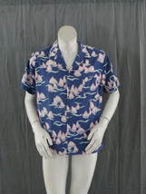 Vintatge Hawaiian Shirt - Pink and Blue Sailboats by Hilo Hattie - Men&#39;s XL - $59.00