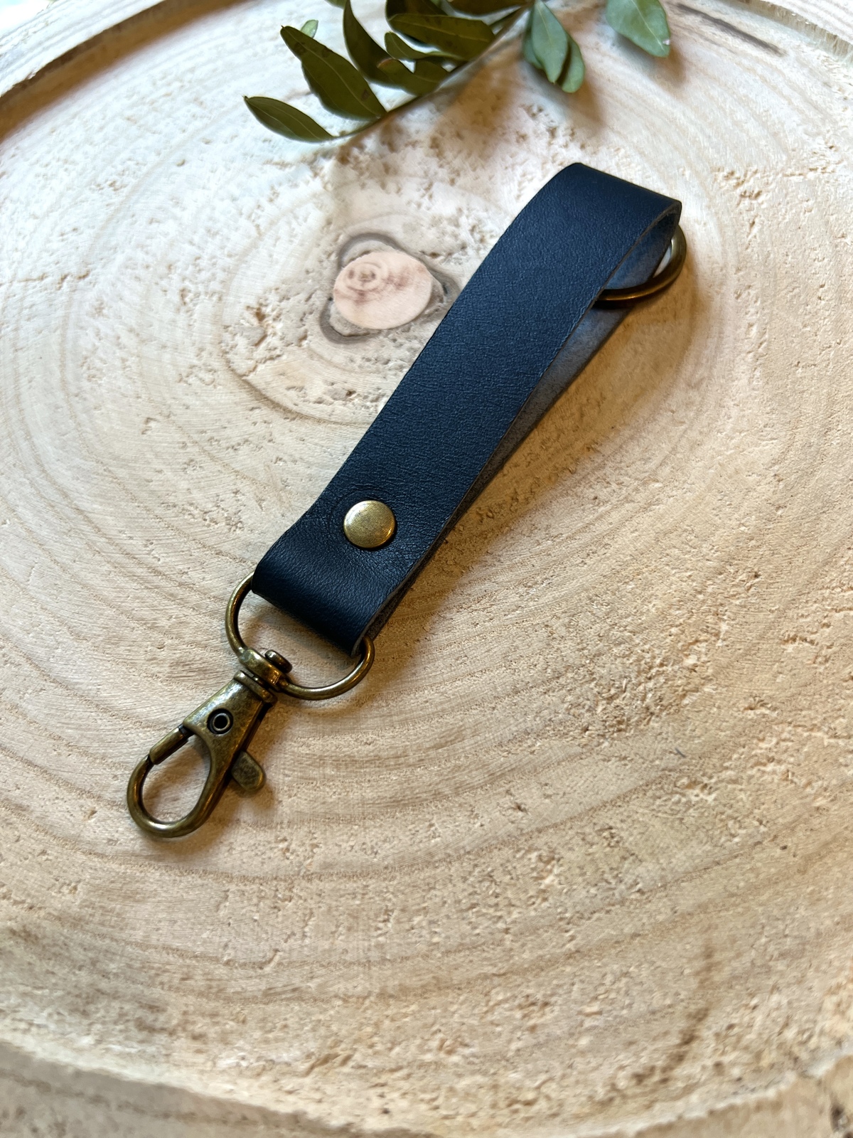 Personalized Leather Keychain for Women or Men Custom Key Fob Key Ring Key  Chain Engraved Handwritten Initial Name Keychain Couples Keychain