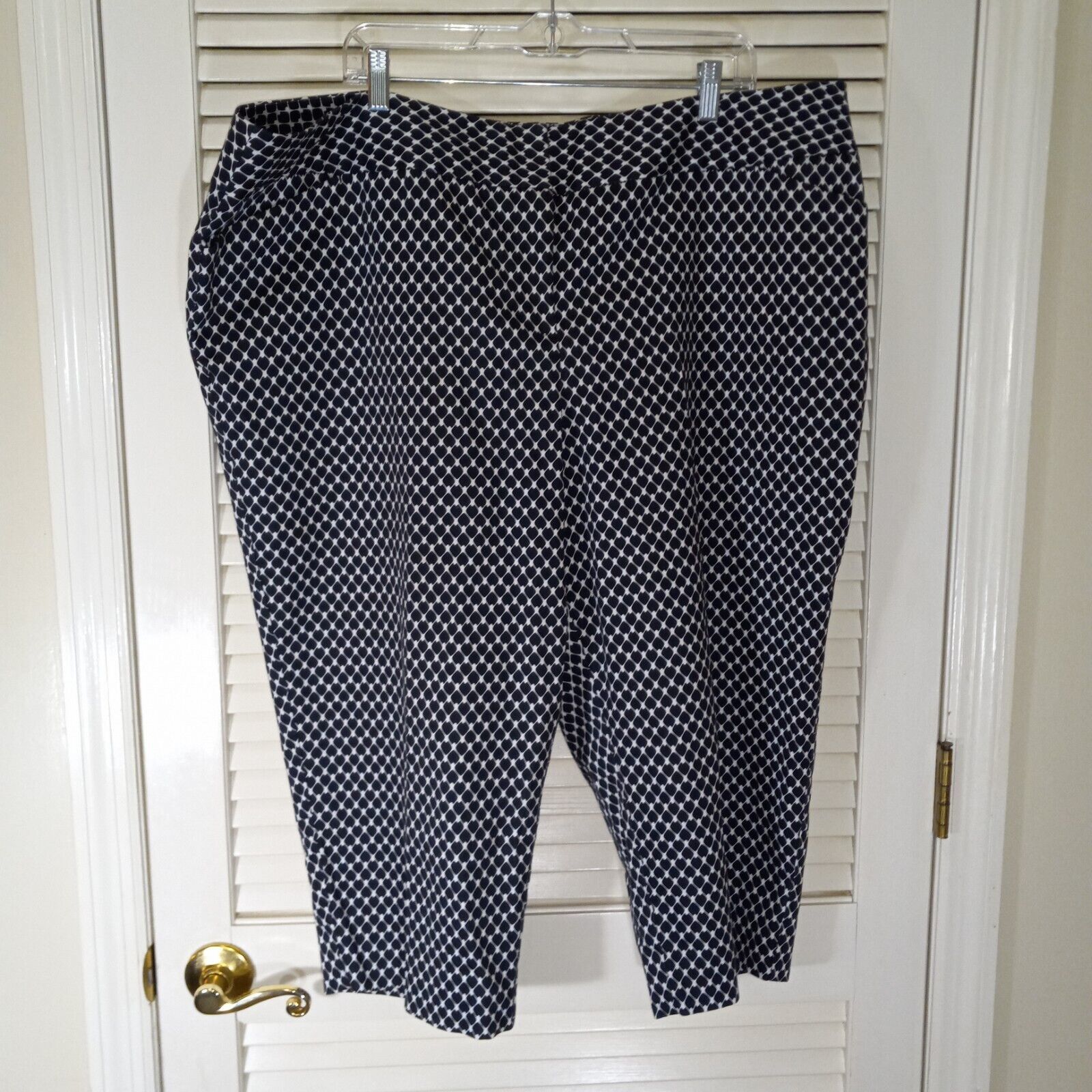 Worthington Capri Modern Fit Pants Size 24W and 50 similar items