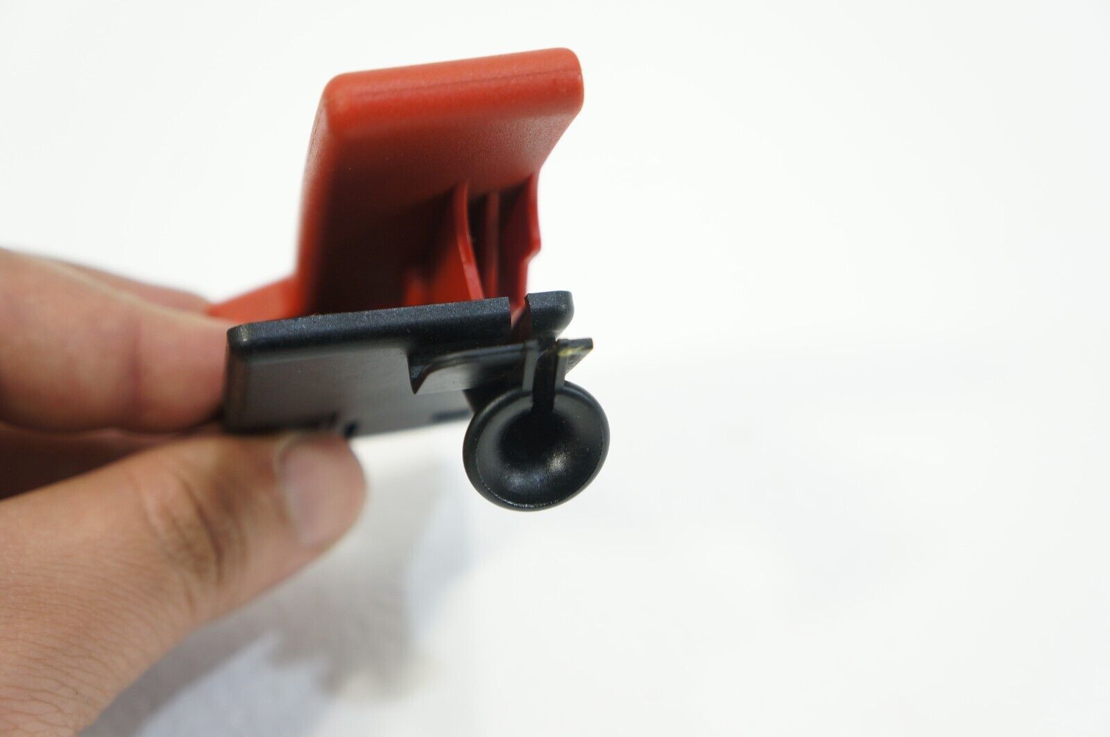 mercedes e350 e550 e63 c300 c250 red hood lever release handle oem Hood Panels