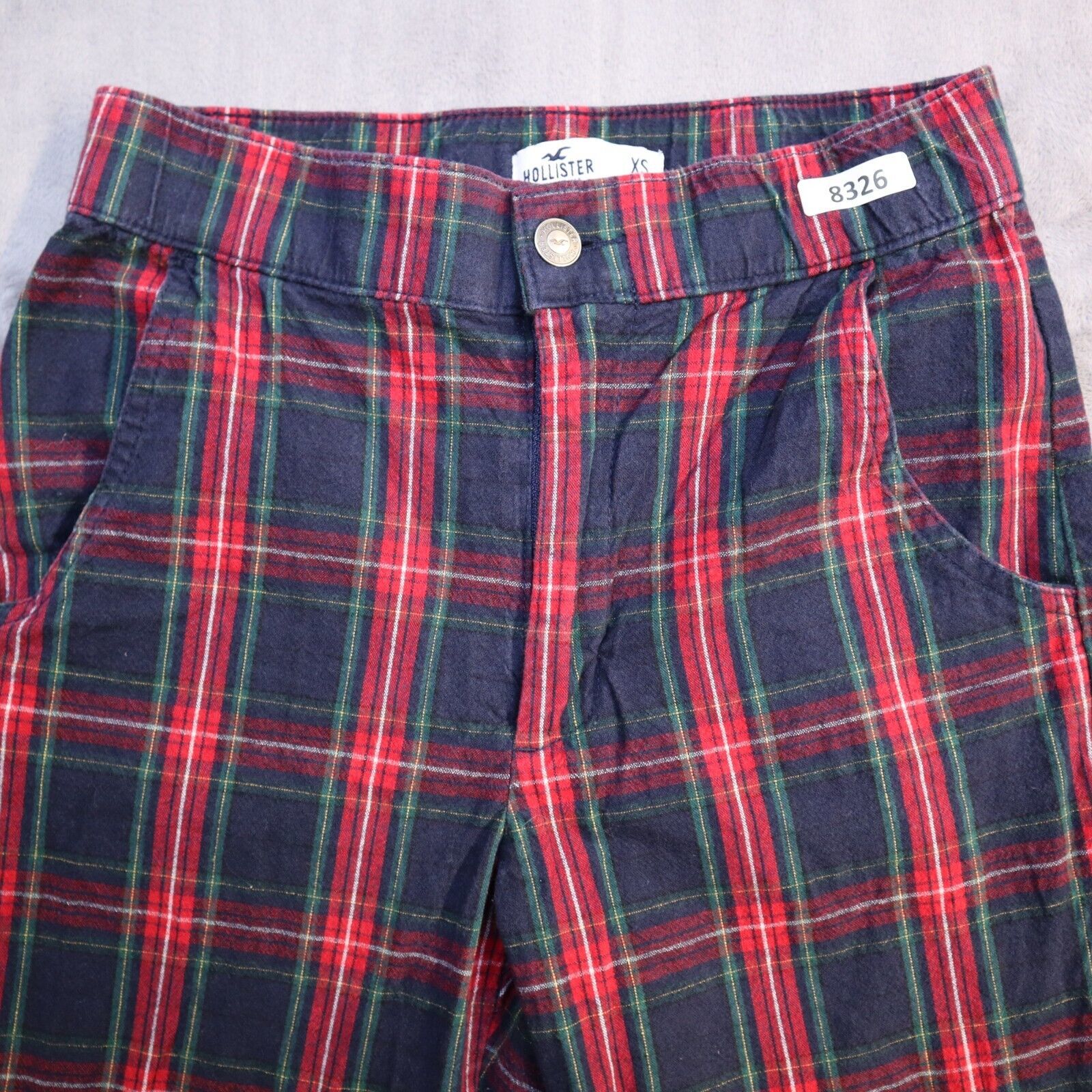 hollister cropped pants red green navy blue plaid casual preppy womens xs