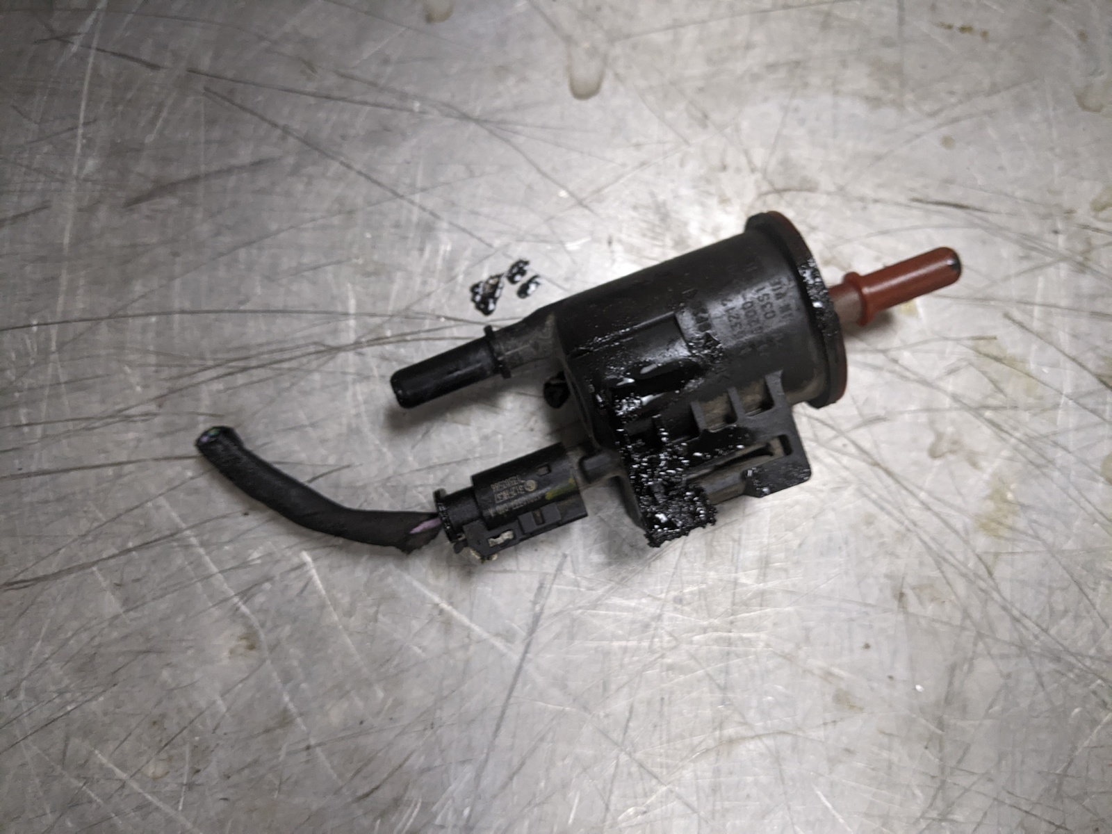 EVAP Purge Valve From 2017 GMC Acadia 2.5 Fuel Inject. Controls & Parts