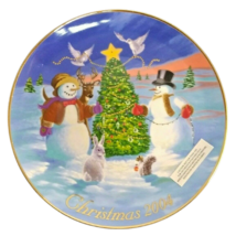 Trimming the Tree with Friends Avon Collectors Plate Christmas 2004 Hend... - $4.89