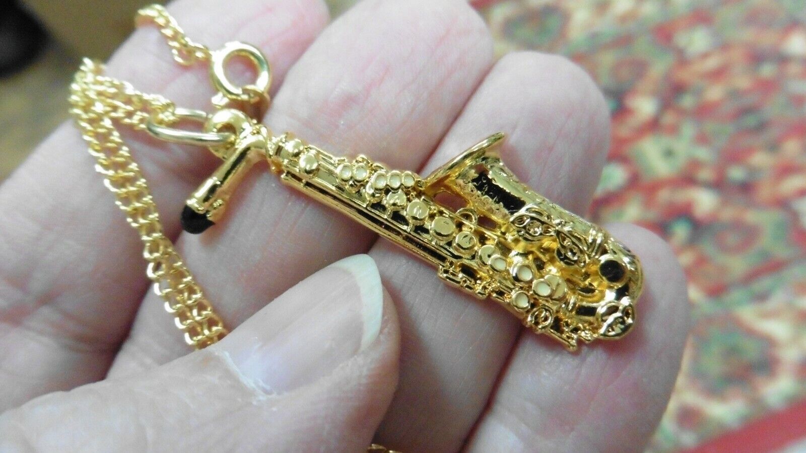 (M15C) ALTO SAX Saxophone NECKLACE jewelry 24k gold plate I love