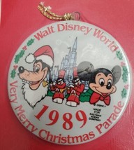 Vintage 1989 Walt Disney World Very Merry Christmas Ornament Parade Souv... - $9.90