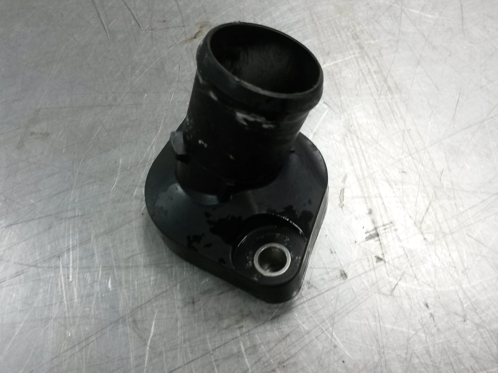 Thermostat Housing From 2012 Nissan Juke S 1.6 - Thermostats & Parts