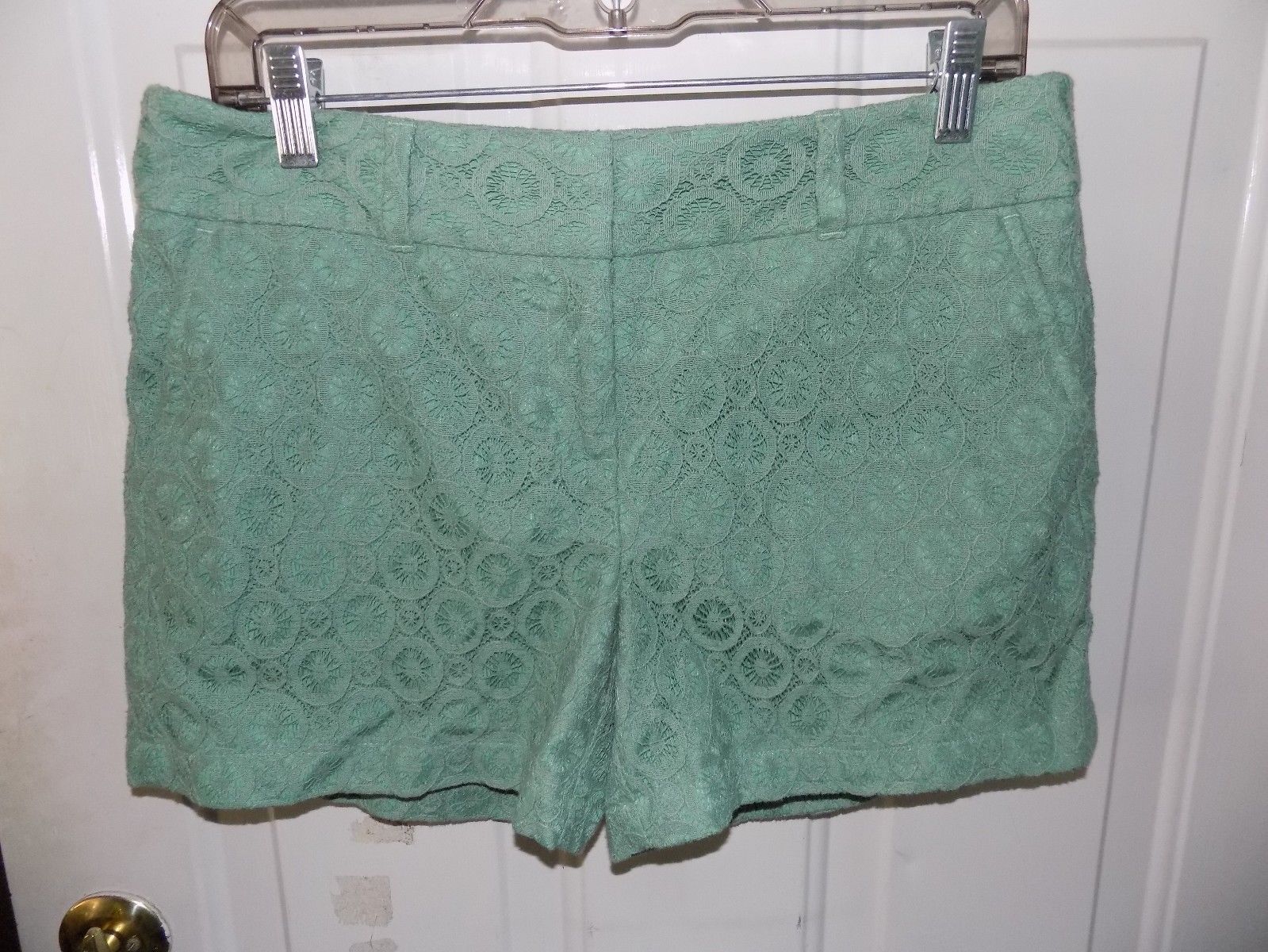 1861 ann taylor loft outlet sage lace mid rise shorts size 4 women's nwot