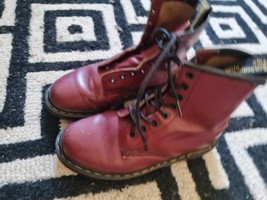 Dr Martens Wine Boots For Men Size 5uk Express Shipping - $45.00