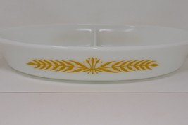 Pyrex Glass USA Town & Country 1.5 Quart Divided Casserole Dish