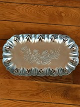 Vintage Pinched Oval Aluminum Metal Tray w Embossed Rose Flowers in Cent... - $11.16