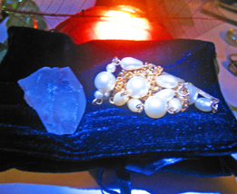 Haunted FREE $99 SCHOLAR CALLING PRESTIGE LARGE POUCH CRYSTAL NECKLACE MAGICK  - Freebie
