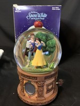 Vtg Disney Princess Snow White 10" Musical Globe Someday My Prince Will Come! - $72.55