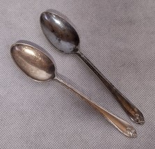 International Silver Exquisite Teaspoons 2 Silverplated 1940 - $7.95
