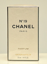 Chanel No 19 Parfum by Chanel 7,5ml 1/4 Fl. Oz. Spray Pure Perfume Woman... - $399.90