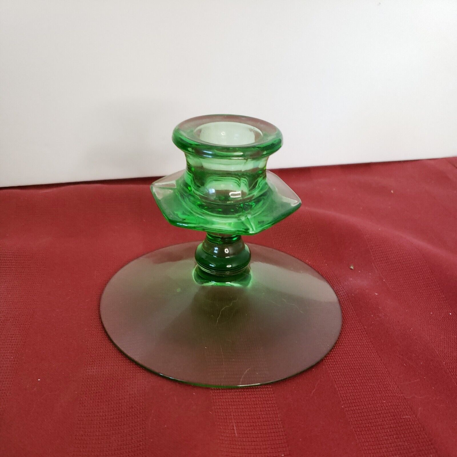 Hand Blown Art Nouveau Uranium Glass Wine Glasses, Set of 8 for sale at  Pamono