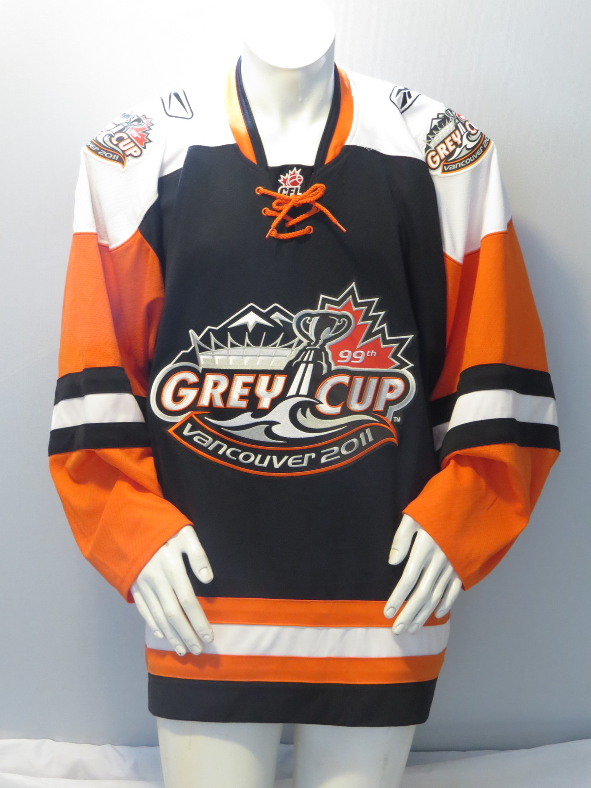 Vancouver Used XLarge Reebok Hockey Jersey