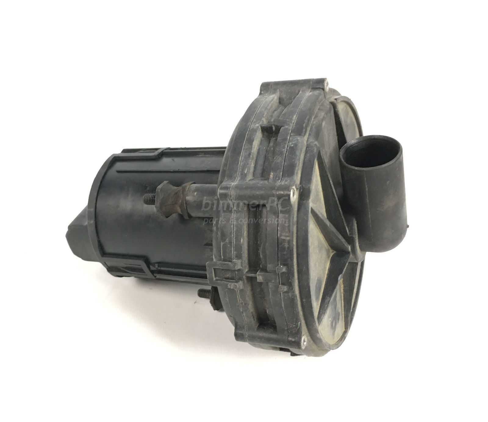 BMW E38 7Series V8 Exhaust Smog Pump Secondary Air Emissions 740i 1999