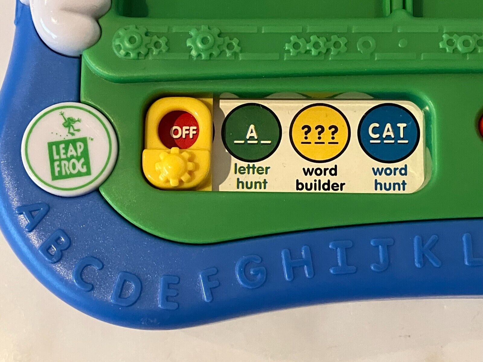 LeapFrog Fridge Phonics Word Whammer and Single Magnetic 25 Letter Alphabet  Set