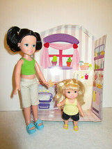 My Favorite Babysitter Play Set 2 Dolls, Clothes & Kitchen walls 2006 MGA - $14.99