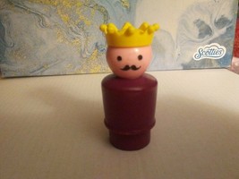 Fisher Price King of the castle 993 vintage - $18.99