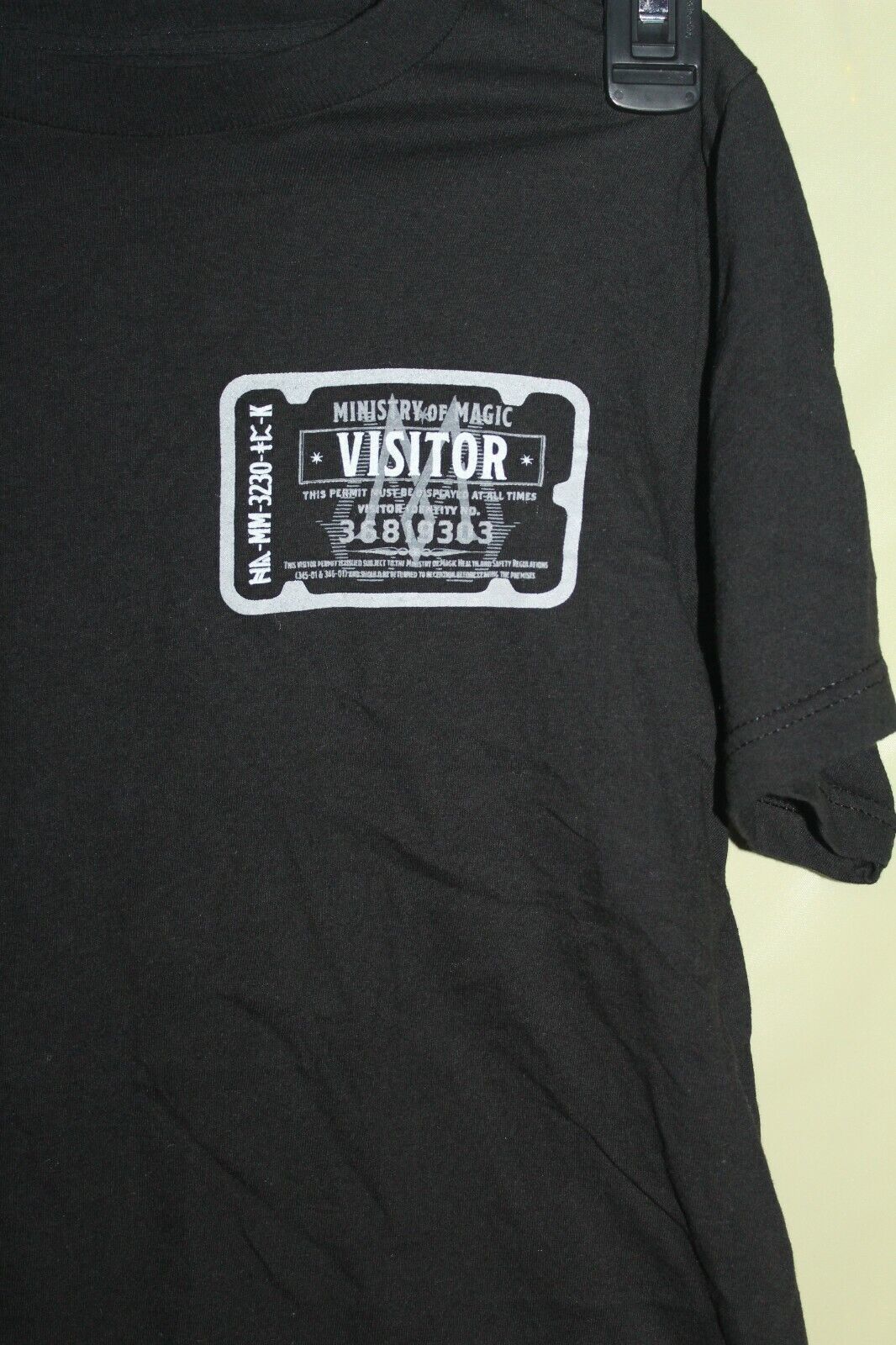 Ministry Of Magic Crimes of Grindelwald T Shirt Black Size Adult Small