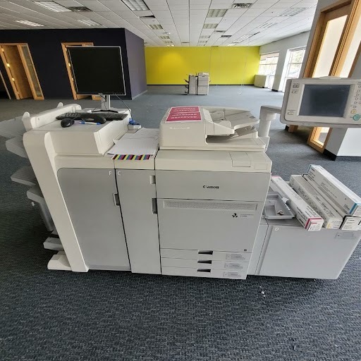 Canon imagePress C700 with Finisher and Large Paper Tray Printers