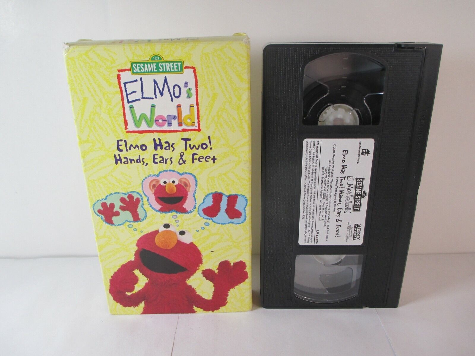 SESAME STREET ELMO'S WORLD Elmo Has Two Hands Ears & Feet (VHS, 2004 ...