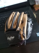 rawlings 9 inch glove ( Left Haneded) - $7.26