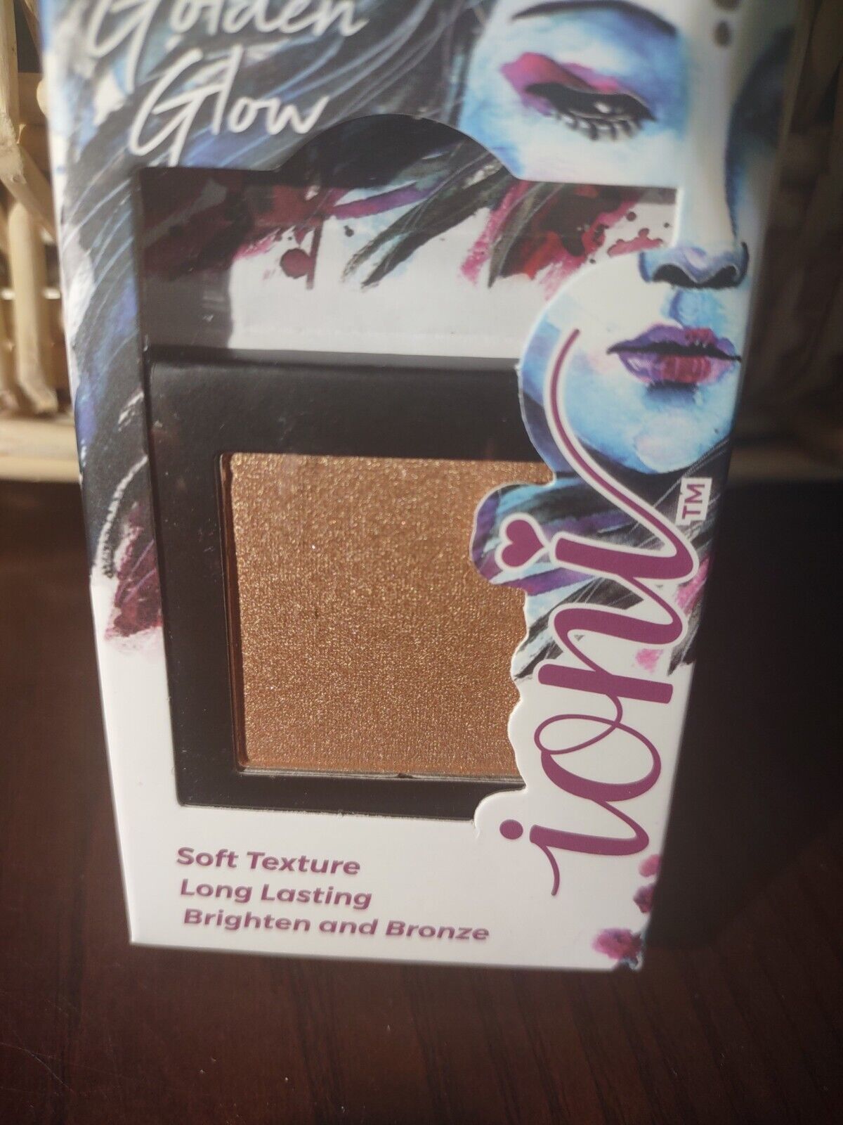 Ioni Face Highlight & Bronzer Golden Glow Soft TextureBrand NewSHIPS