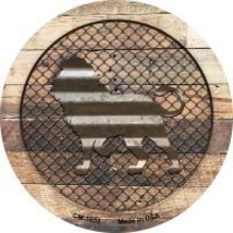 Corrugated Lion on Wood Novelty Metal Mini Circle Magnet CM-1052 - $12.95