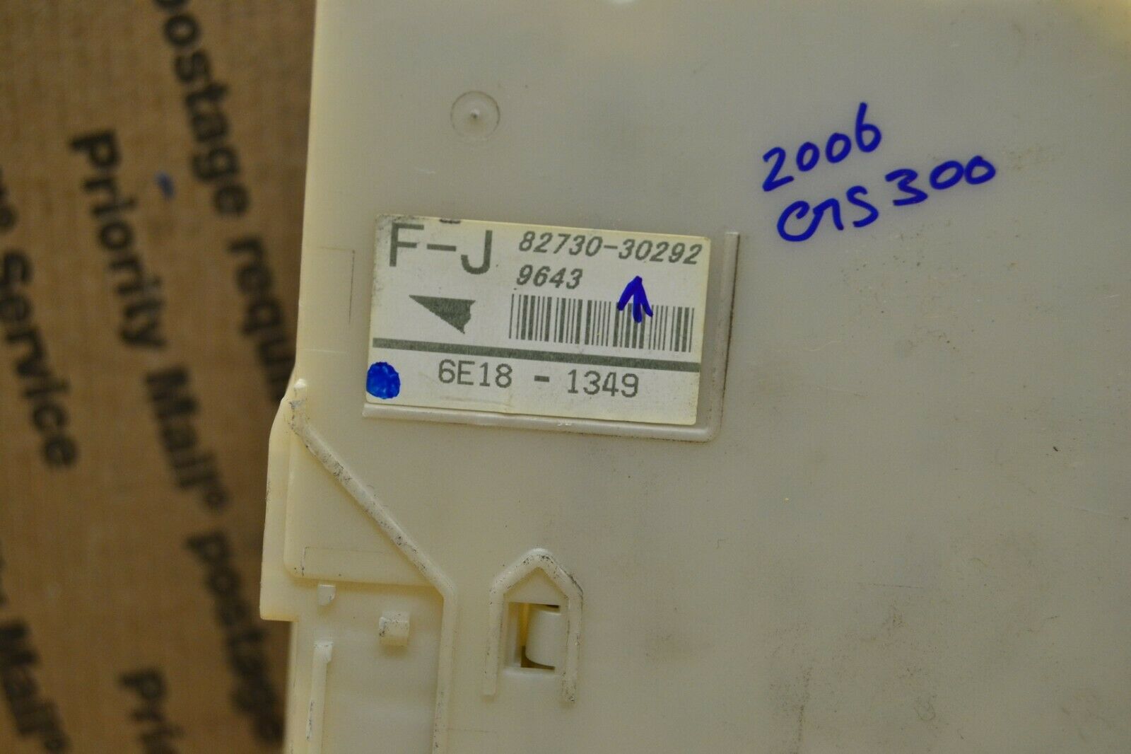 2006 LEXUS GS300 FUSE RELAY JUNCTION BOX 8273030292 OEM 6319C4 Car