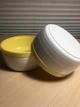 Vintage 60's Set of 2 Cornish therm-o-bowls - yellow and white image 4
