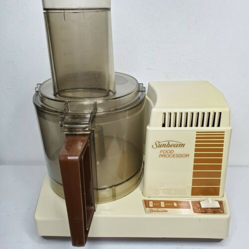 Vintage GE Fan Sunbeam Food Processor(Powers On) - Sherwood Auctions