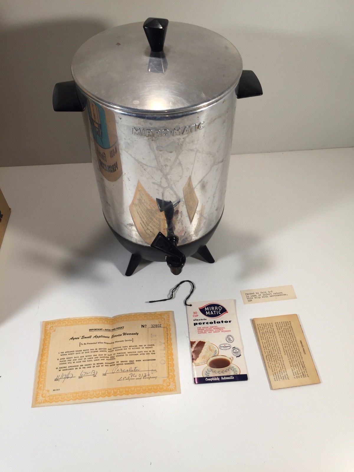 Vintage Mirro Matic Electric Percolator Coffee Pot, 10 Cup, Steel