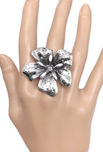 1.5" Diameter Silver Tone Flower Casual Everyday Fun Statement Stretchable Ring  - $13.78