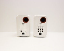 KEF LSX Wireless Bookshelf Speakers (Pair) - White image 6