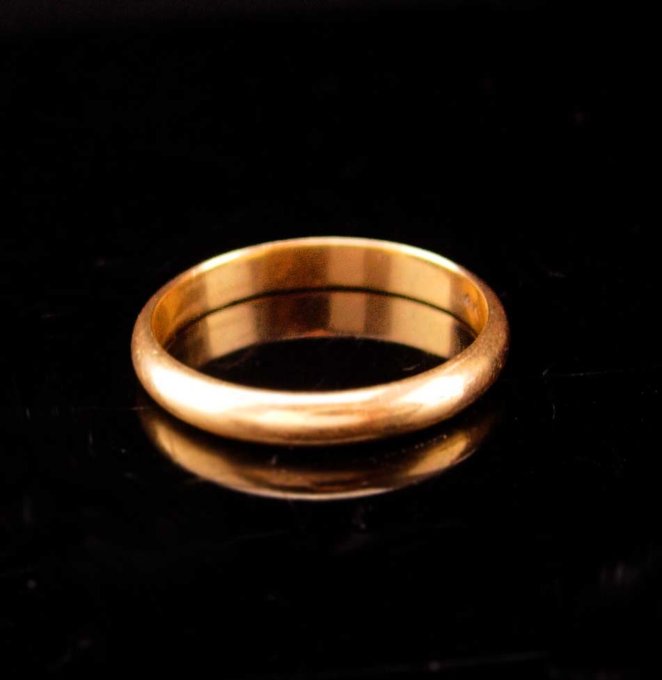 Primary image for 14K GOLD Ring Mens wedding ring Vintage yellow GOLD Size 10 1/2 band vintage 