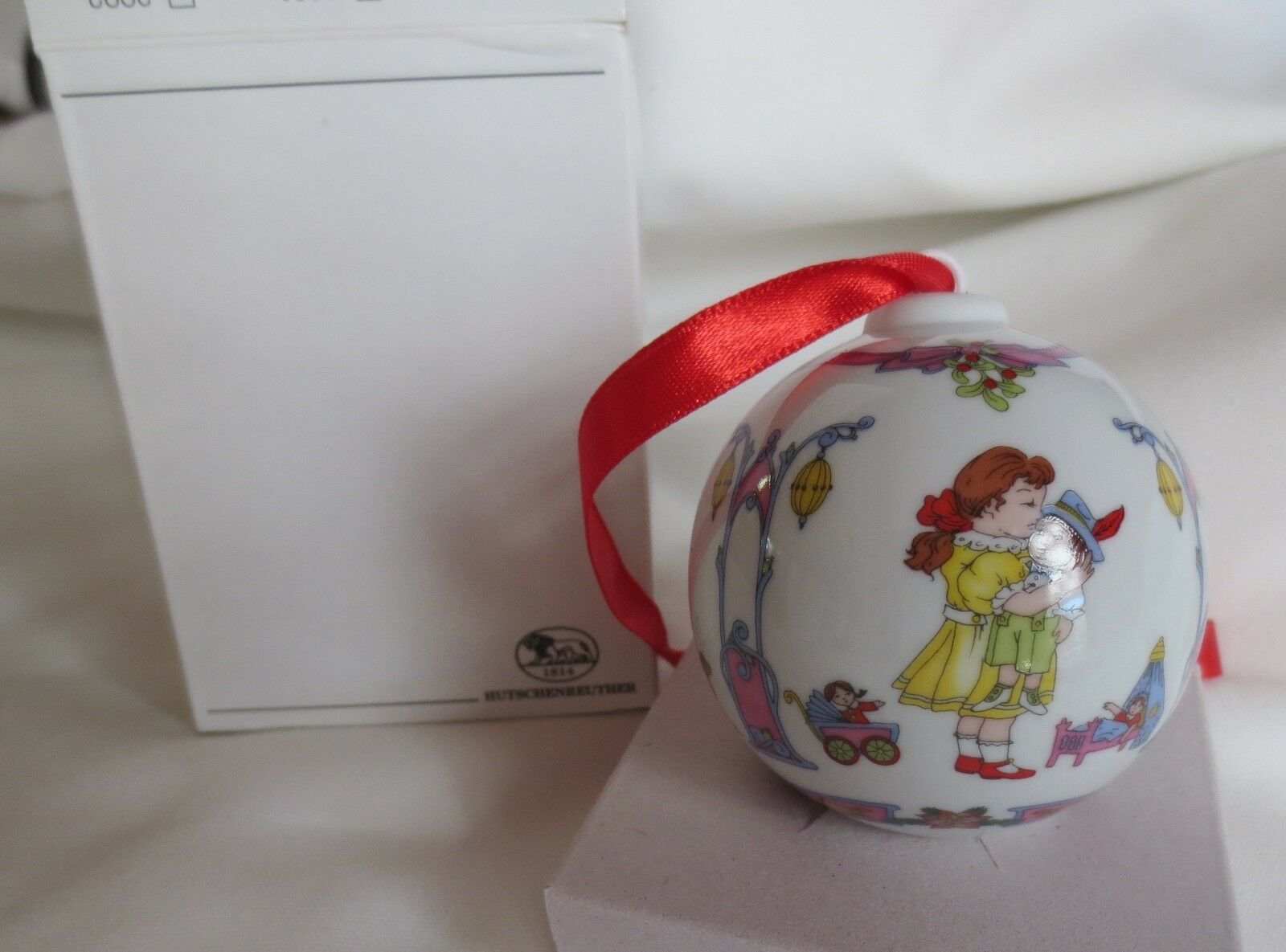 Primary image for Hutschenreuther 2002 Porcelain Ornament Ball Children - BOX