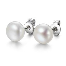 NWT Genuine MESTIGE 10mm White Pearl Earrings - $9.89