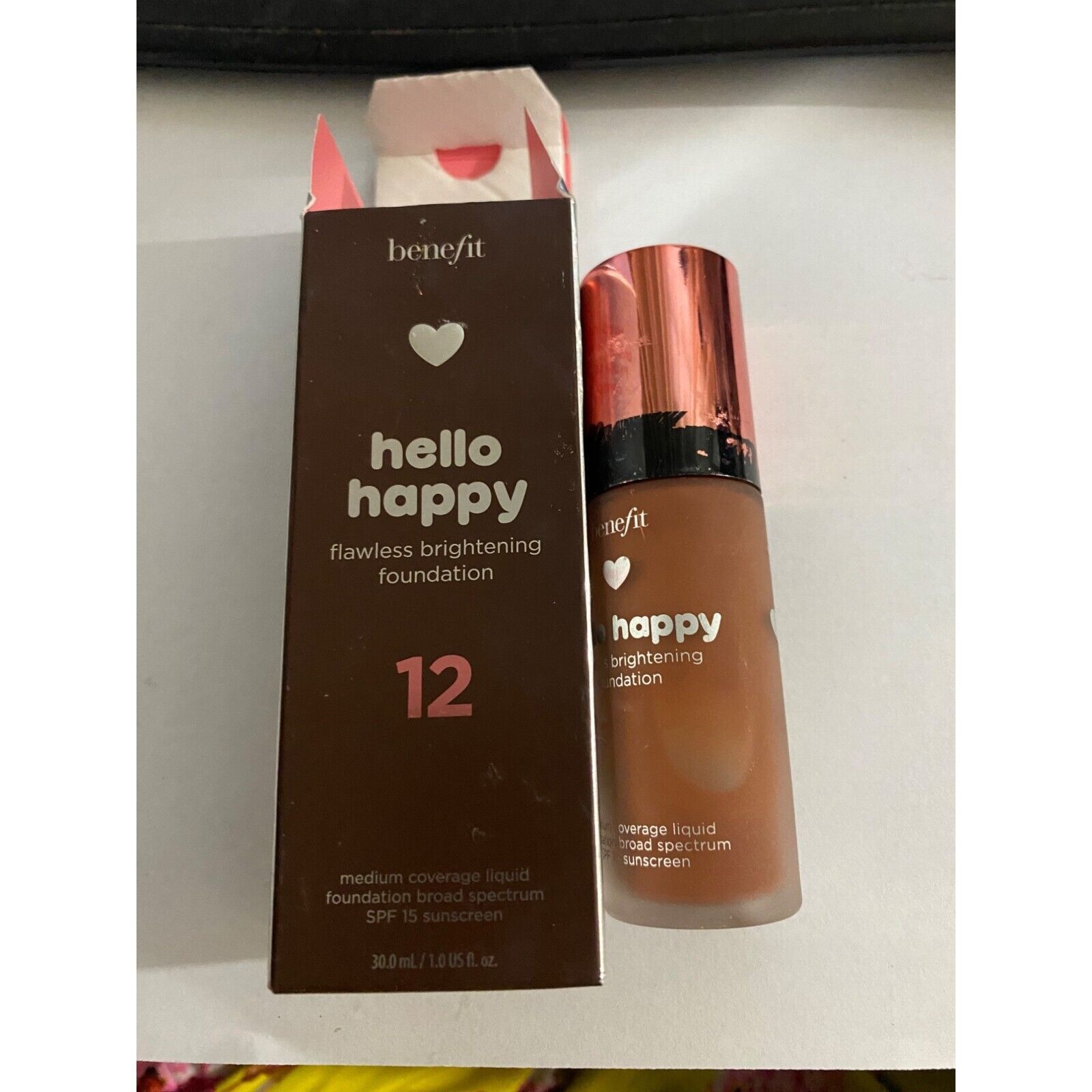 Primary image for Benefit Hello Happy flawless Brightening Foundation 12