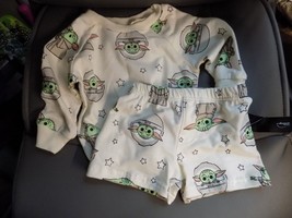 Star Wars Baby Yoda Lightweight Pullover LS &amp; Shorts Set Size 12 Months NEW - $23.20