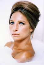 Barbra Streisand 18x24 Poster - $23.99