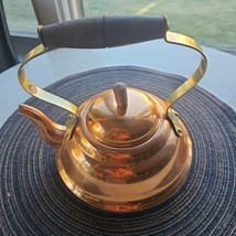 Vintage Tea Pot: Farberware 7020 Hot Water Kettle Stainless 