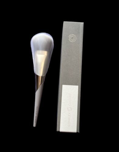 LARUCE LR304 Angle Brush in DENIM New In Sleeve MSRP $24