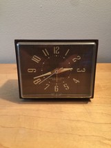 Vintage 60s Westclox Electric "Dunbar" clock with sweep second hand and alarm