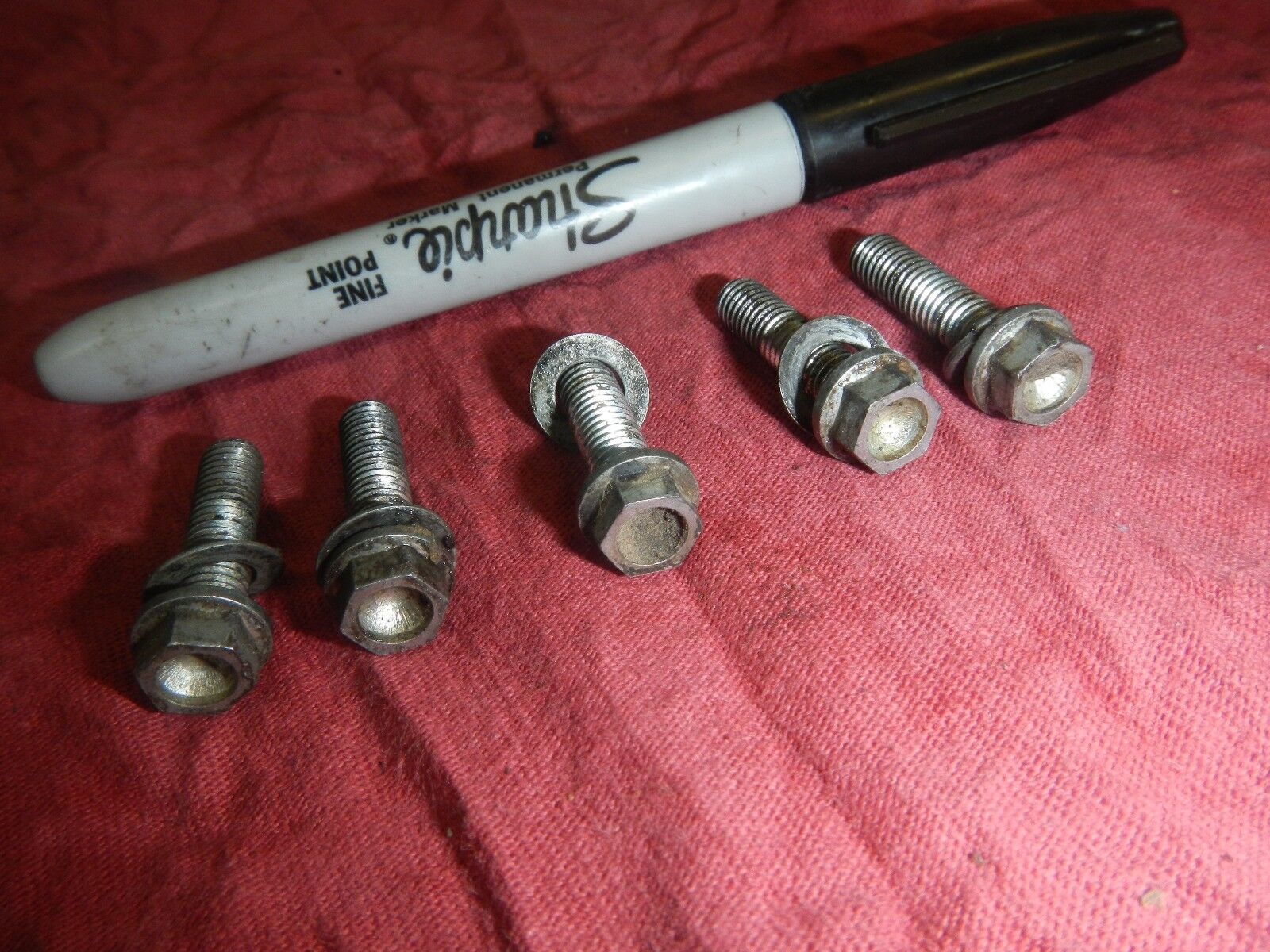 CARB CARBURETOR MOUNT INTAKE MANIFOLD MOUNT BOLTS 1998 98 KTM 300 MXC EXC Fender Bolts & Clips