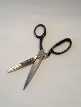 Vintage Wiss Inlaid 7" steel-forged #27 sewing scissors with black handle image 2