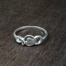 Solid 925 Sterling Silver Heart Shape Women Ring - $18.33